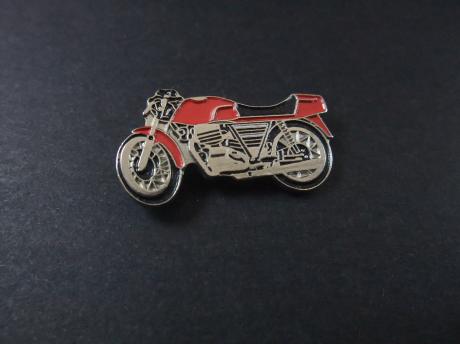 MV Agusta 350 Supersport Italiaanse motorfiets, rood ,motor naar links